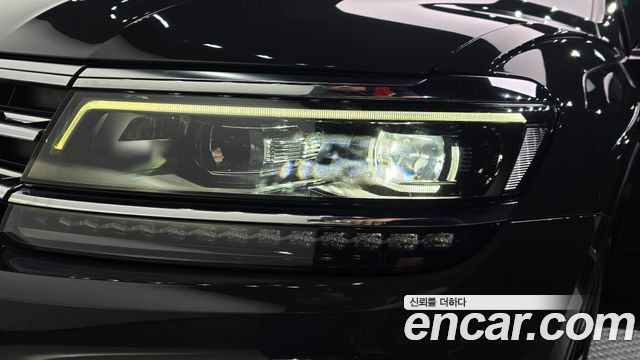 Volkswagen Tiguan 2020 — photo 8