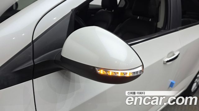 Chevrolet Korea Aveo 2014 — photo 19