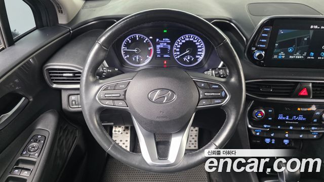 Hyundai Santafe 2019 — photo 19