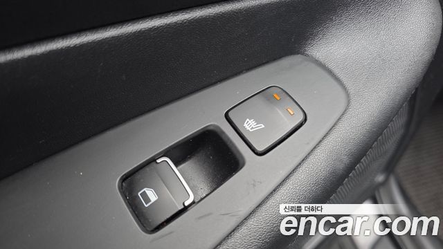 Hyundai Santafe 2019 — photo 24