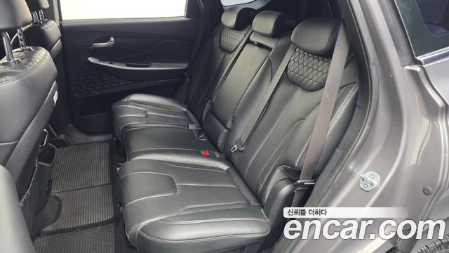 Hyundai Santafe 2019 — photo 16