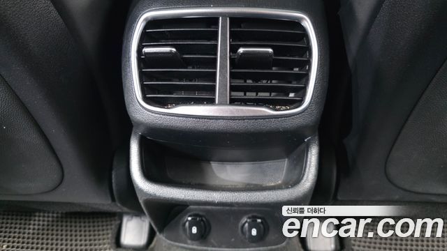 Hyundai Santafe 2019 — photo 33