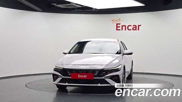 Hyundai AVANTE 2024 — photo 3