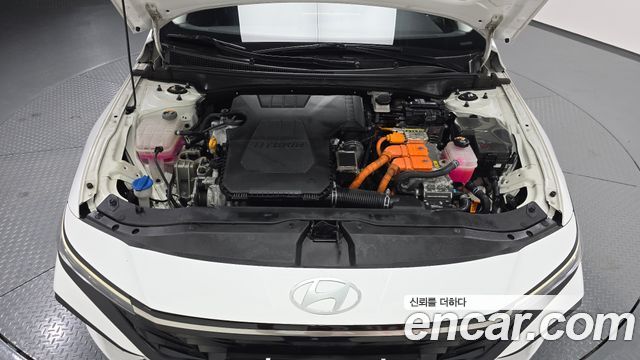 Hyundai AVANTE 2024 — photo 6