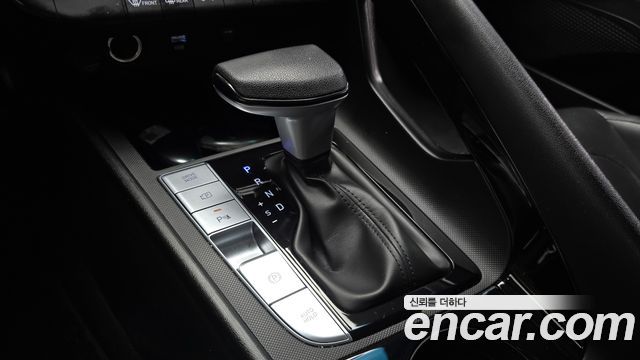 Hyundai AVANTE 2024 — photo 12