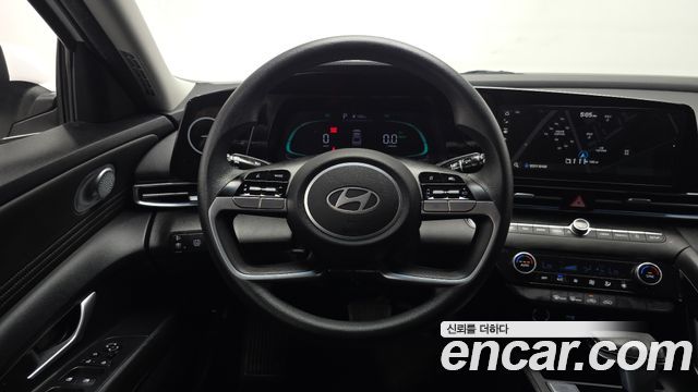 Hyundai AVANTE 2024 — photo 19