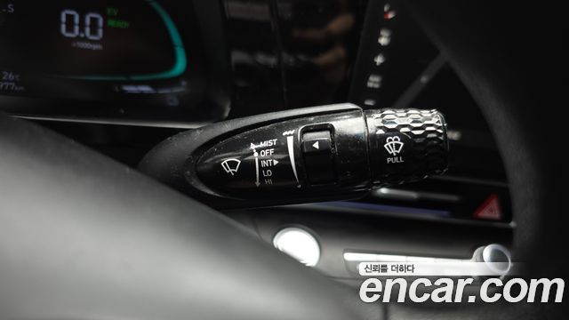 Hyundai AVANTE 2024 — photo 29