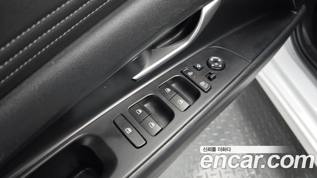 Hyundai AVANTE 2024 — photo 30