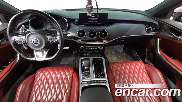 Kia Stinger 2021 — photo 10