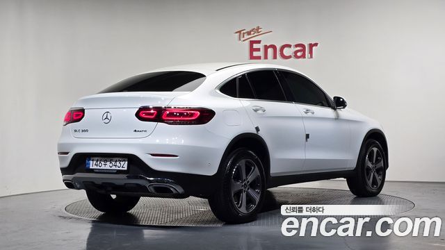 Mercedes-Benz GLC-Class 2023 — photo 2