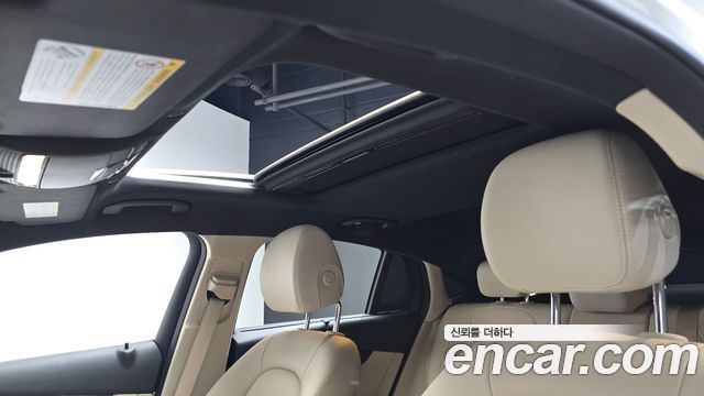 Mercedes-Benz GLC-Class 2023 — photo 22
