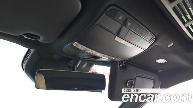 Mercedes-Benz GLC-Class 2023 — photo 25