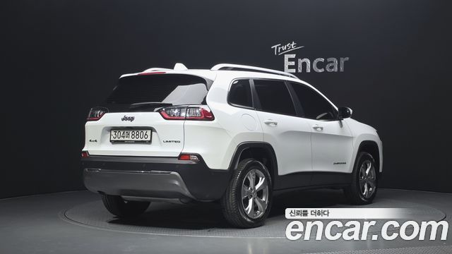 Jeep Cherokee 2020 — photo 2