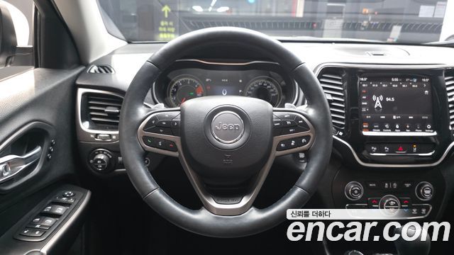 Jeep Cherokee 2020 — photo 19