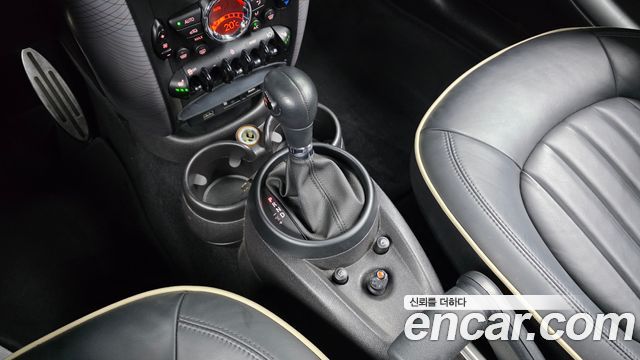 Mini Countryman 2016 — photo 9