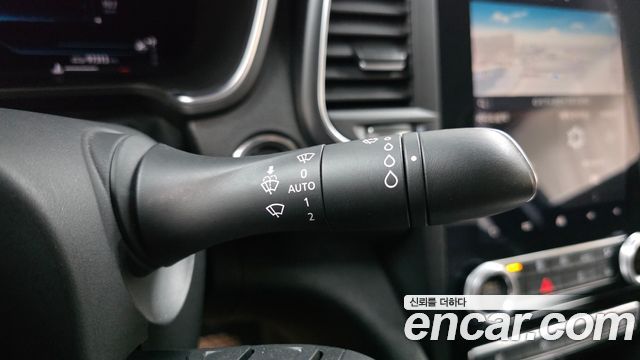 Renault Korea SM6 2021 — photo 26