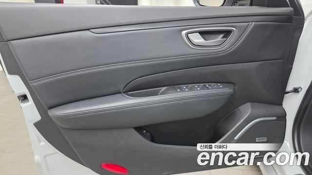 Renault Korea SM6 2021 — photo 14
