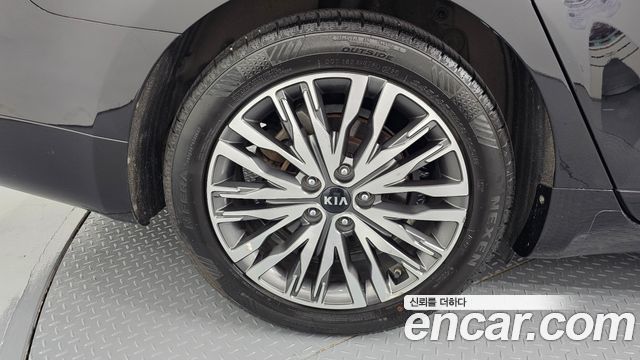 Kia K7 2020 — photo 5