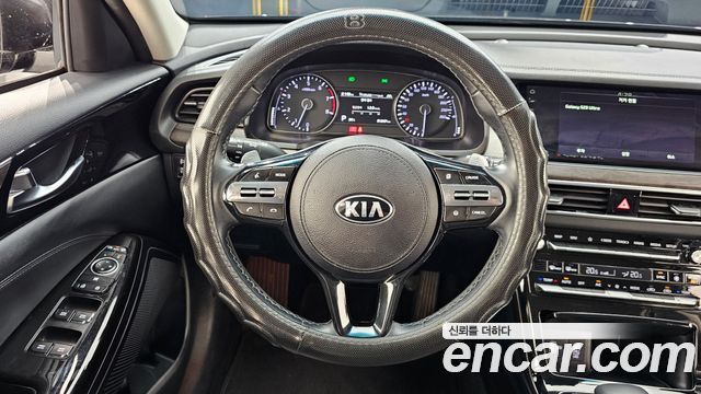 Kia K7 2020 — photo 13