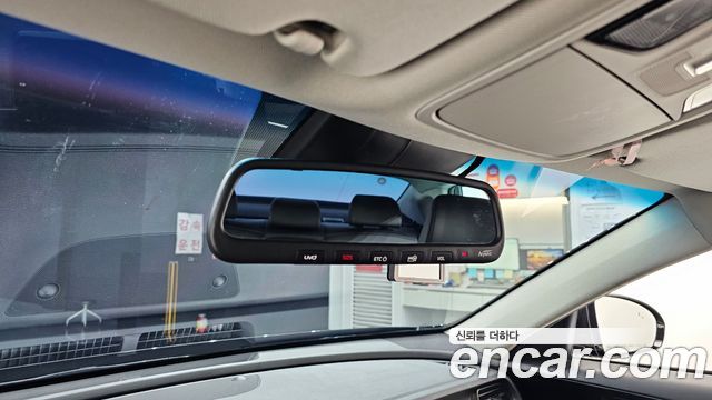 Kia K7 2020 — photo 16