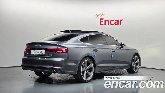 Audi A5 2019 — photo 2