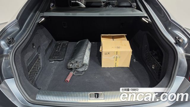 Audi A5 2019 — photo 27
