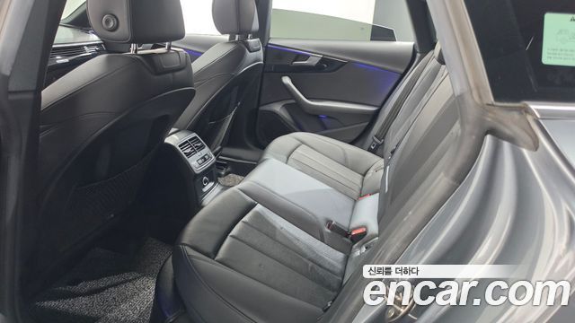 Audi A5 2019 — photo 28