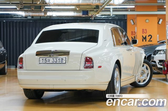 Rolls-Royce Phantom 2007 — photo 2