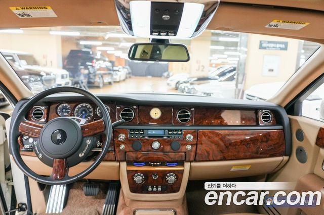 Rolls-Royce Phantom 2007 — photo 10