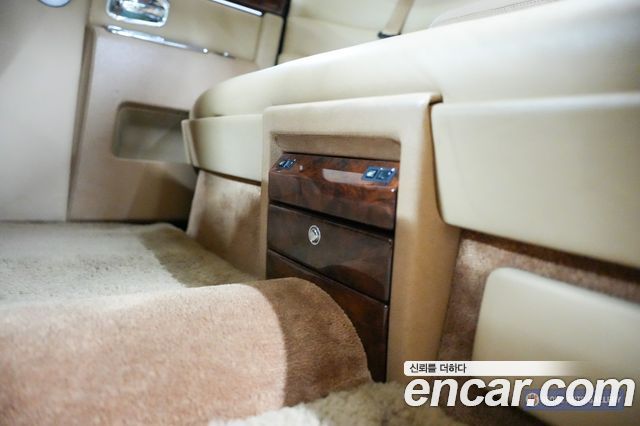 Rolls-Royce Phantom 2007 — photo 13