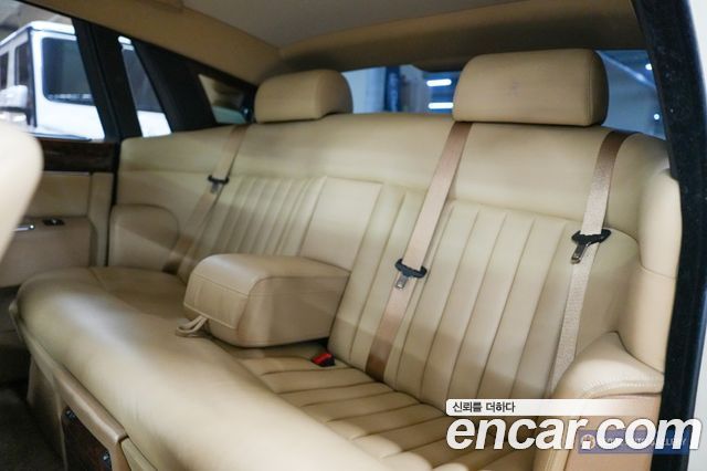 Rolls-Royce Phantom 2007 — photo 16