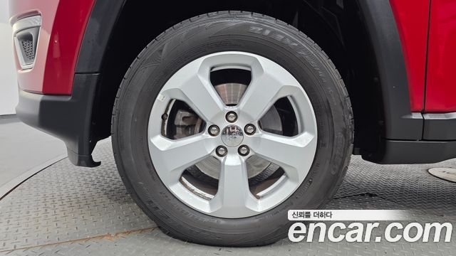 Jeep Compass 2018 — photo 5