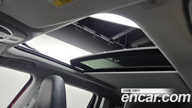 Jeep Compass 2018 — photo 19