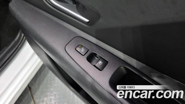 Hyundai AVANTE 2023 — photo 19