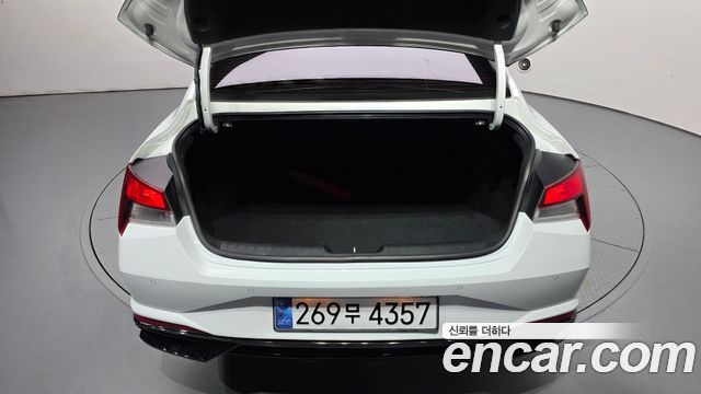 Hyundai AVANTE 2023 — photo 20