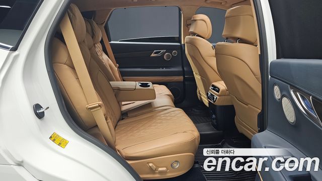 Genesis GV80 2022 — photo 11