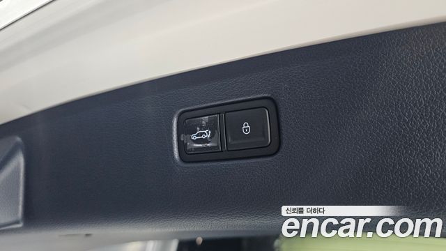 Genesis GV80 2022 — photo 18
