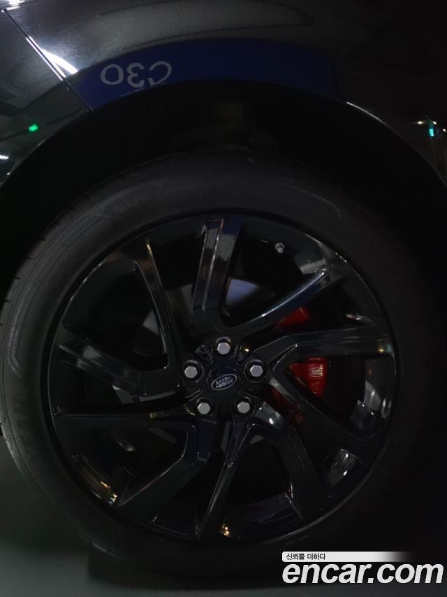 Land Rover Range Rover Sport 2018 — photo 4