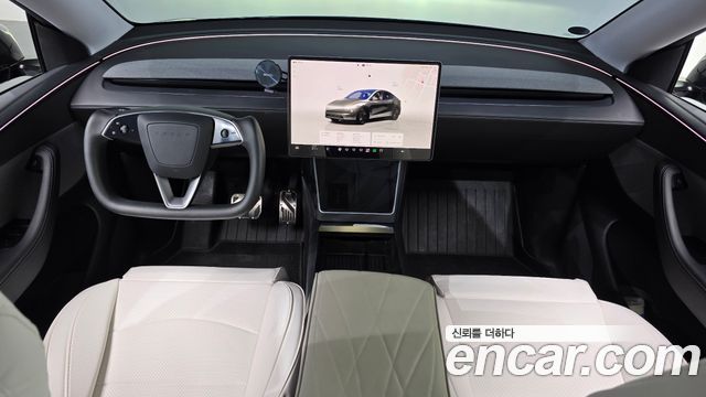 Tesla Model Y 2025 — photo 10