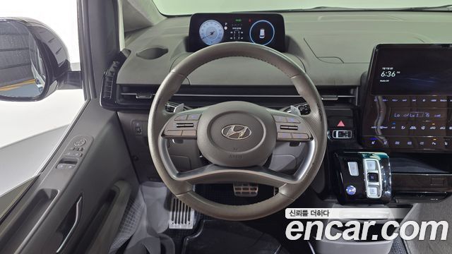Hyundai Staria 2023 — photo 12
