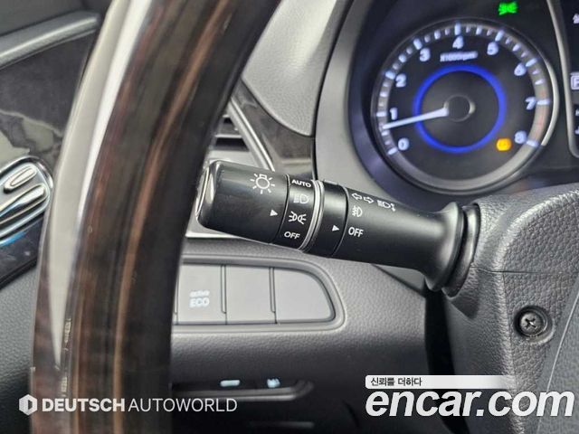 Hyundai Grandeur 2012 — photo 17