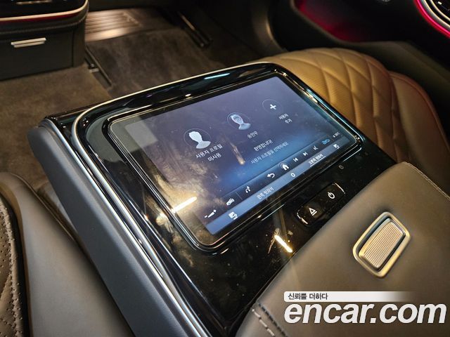 Mercedes-Benz S-Class 2024 — photo 10