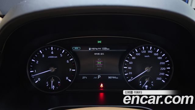 Kia K9 2022 — photo 8