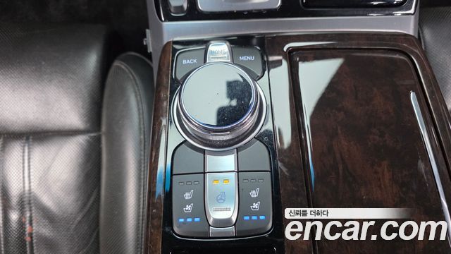 Genesis EQ900 2017 — photo 17