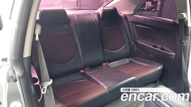 Kia Porte 2011 — photo 12