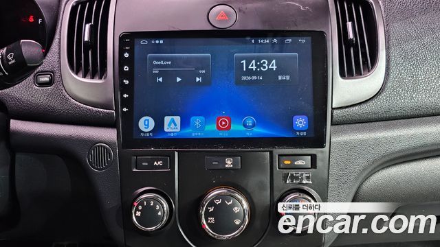 Kia Porte 2011 — photo 14