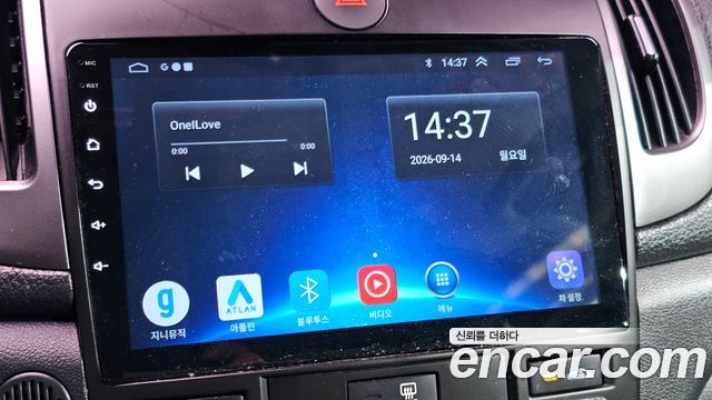 Kia Porte 2011 — photo 15