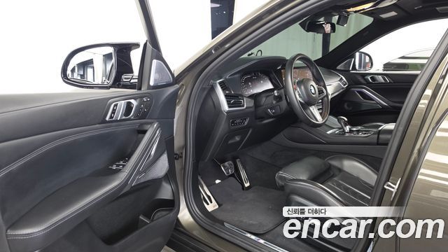 BMW X6M 2020 — photo 10