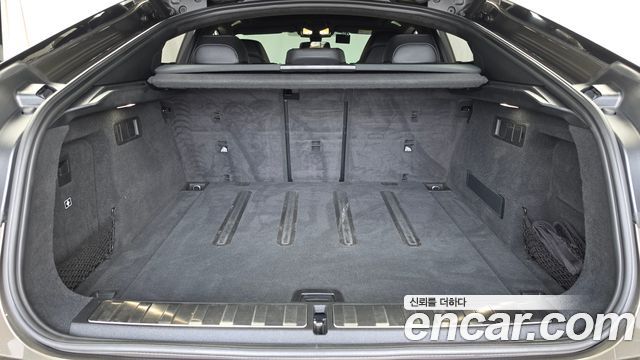 BMW X6M 2020 — photo 20
