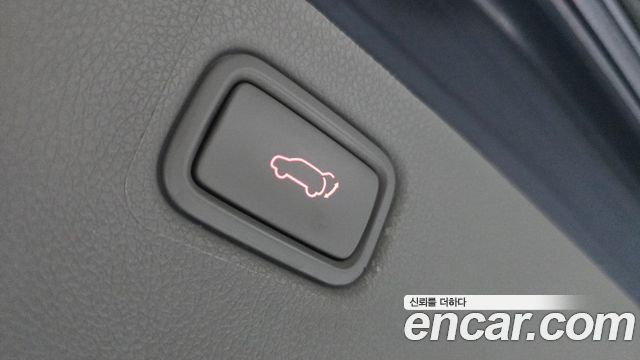 Kia Canival 2016 — photo 26